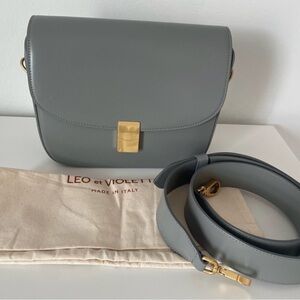 Leo et Violette Gray Leather Crossbody Bag with Gold Hardware